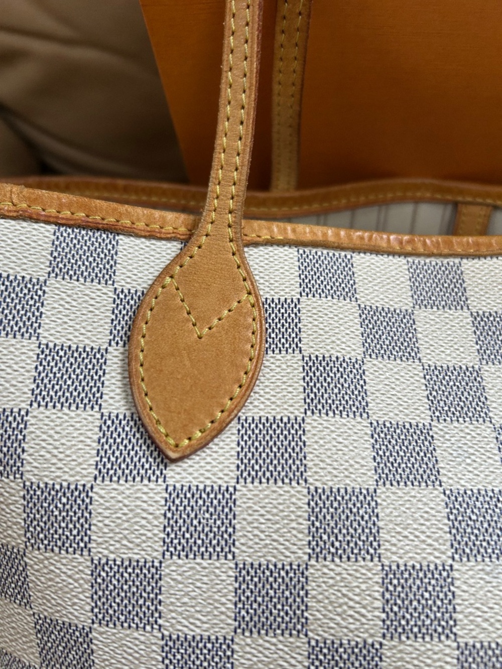 AUTHENTIC Louis Vuitton Neverfull Azur mm🩵 - Picture 9 of 14